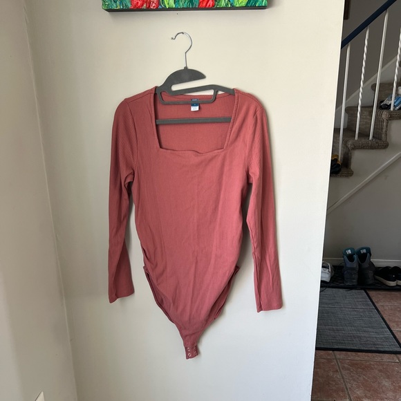 Maternity Old Navy Pink Long Sleeve Bodysuit size L - Picture 2 of 4